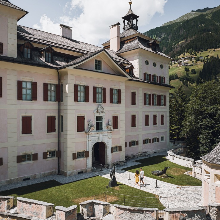 <p>Landesmuseum für Jagd und Fischerei Schloss Wolfsthurn</p>